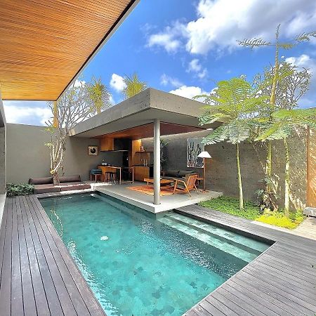 Domisili Villas Canggu Bali By Fays Hospitality Bagian luar foto